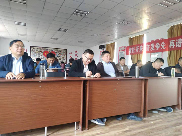 百煉成鋼、眾志成城—匯豐銷(xiāo)售精英國(guó)慶大練兵